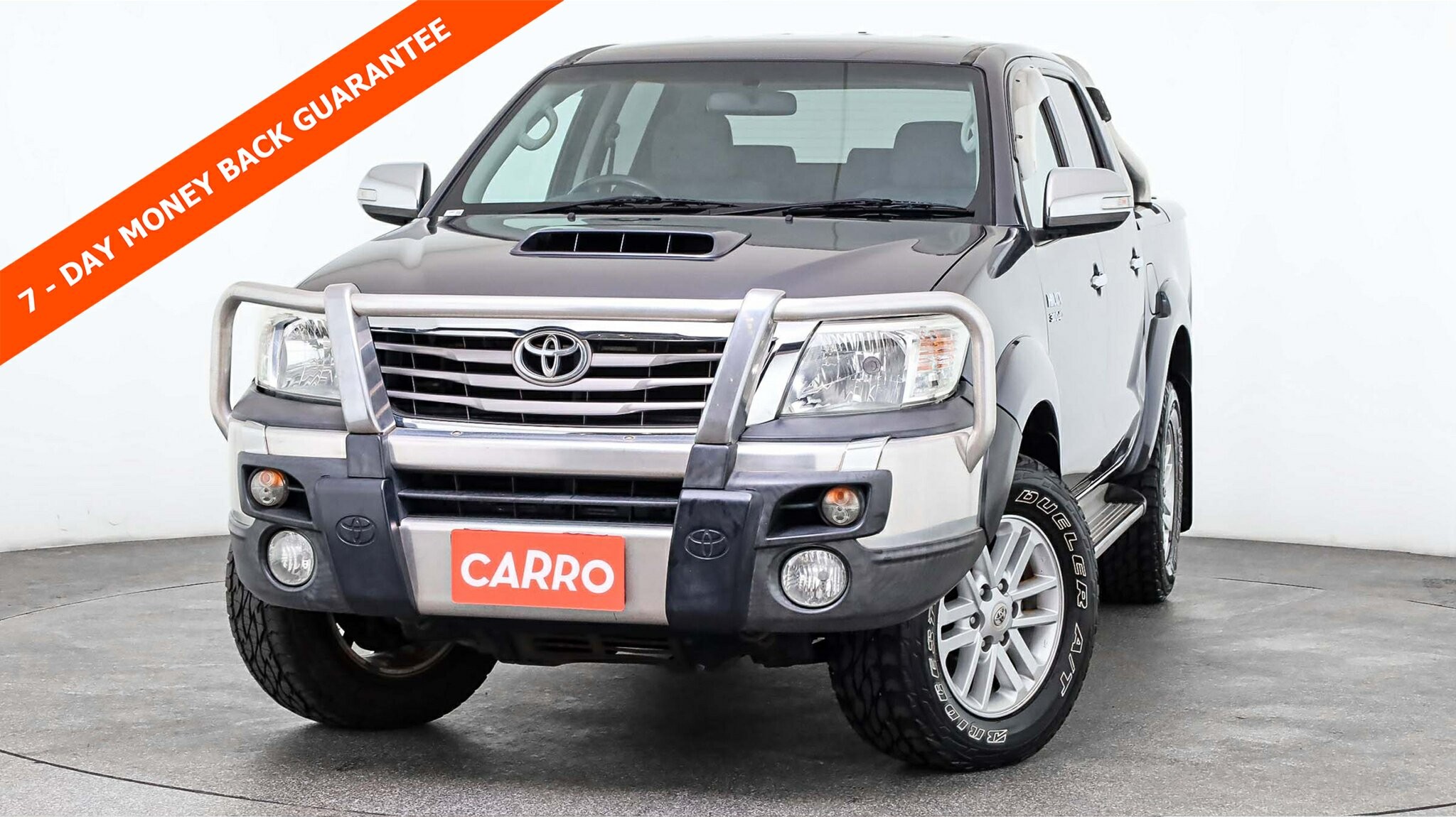Toyota Hilux image 1