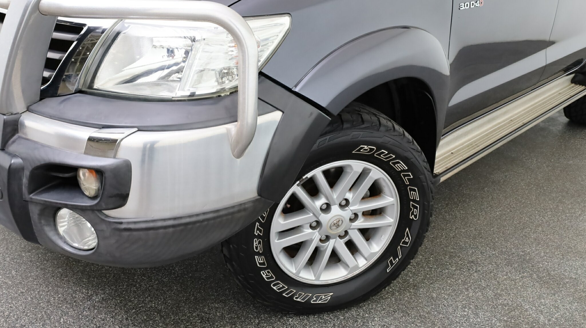 Toyota Hilux image 3