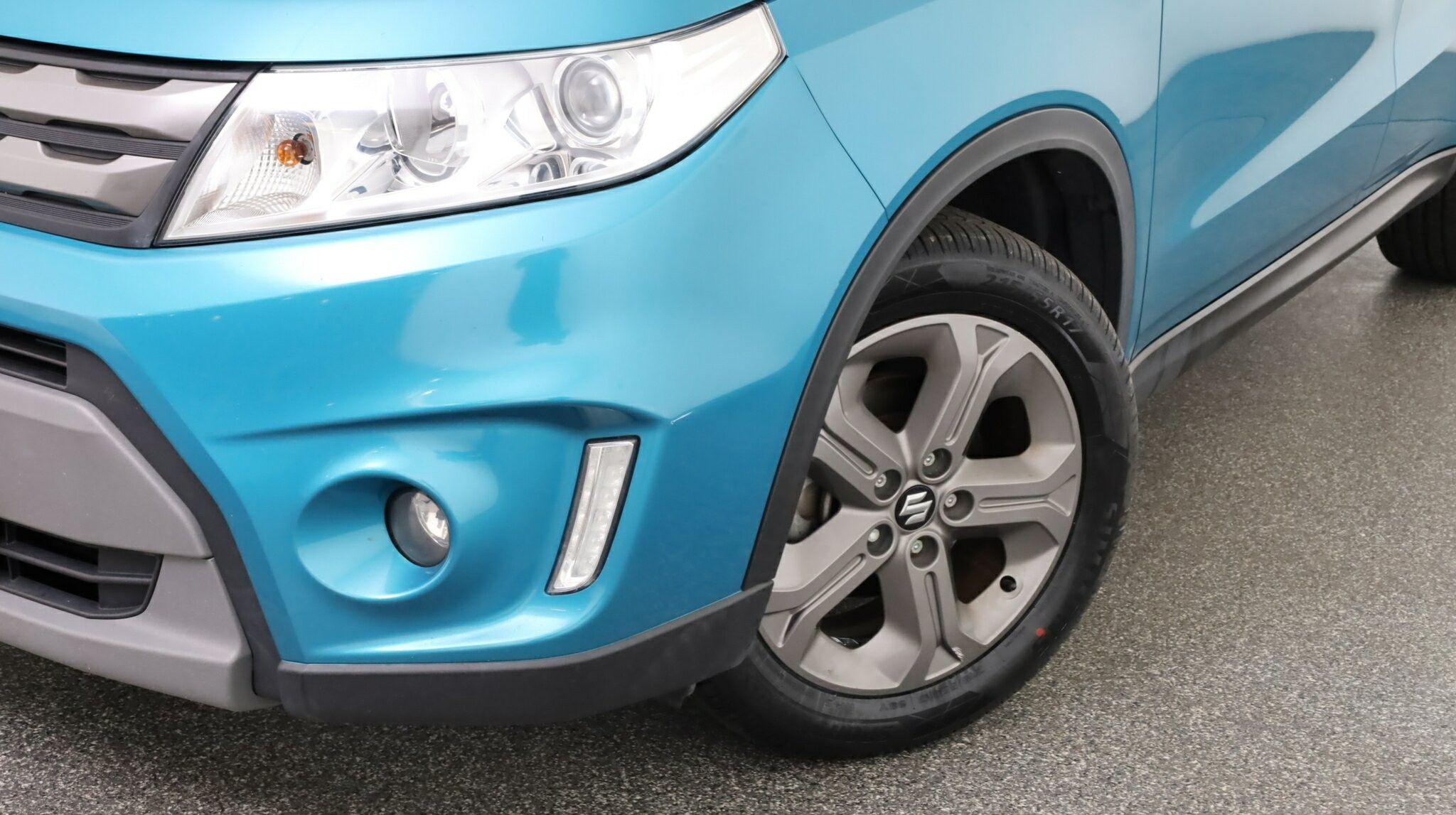 Suzuki Vitara image 3