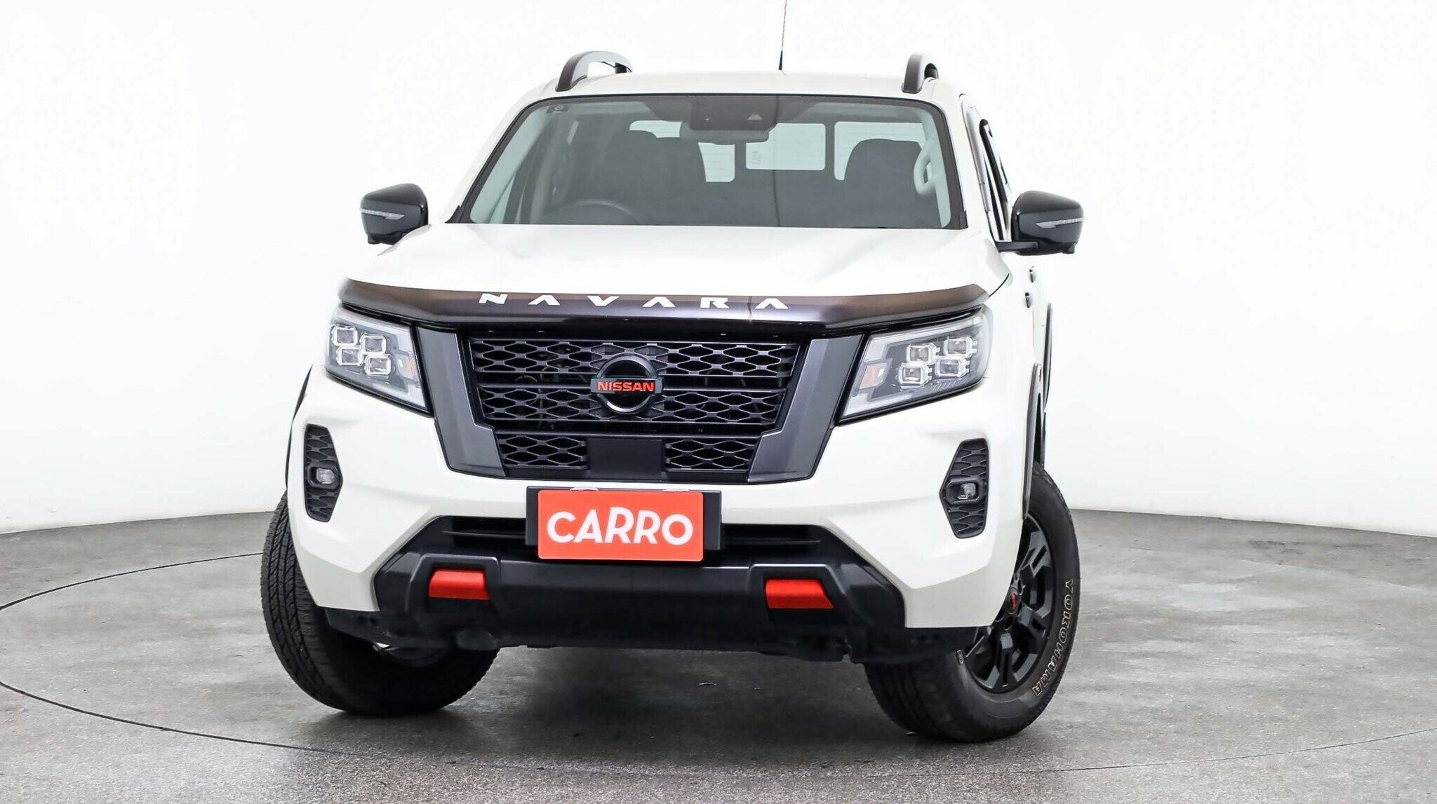 Nissan Navara image 2