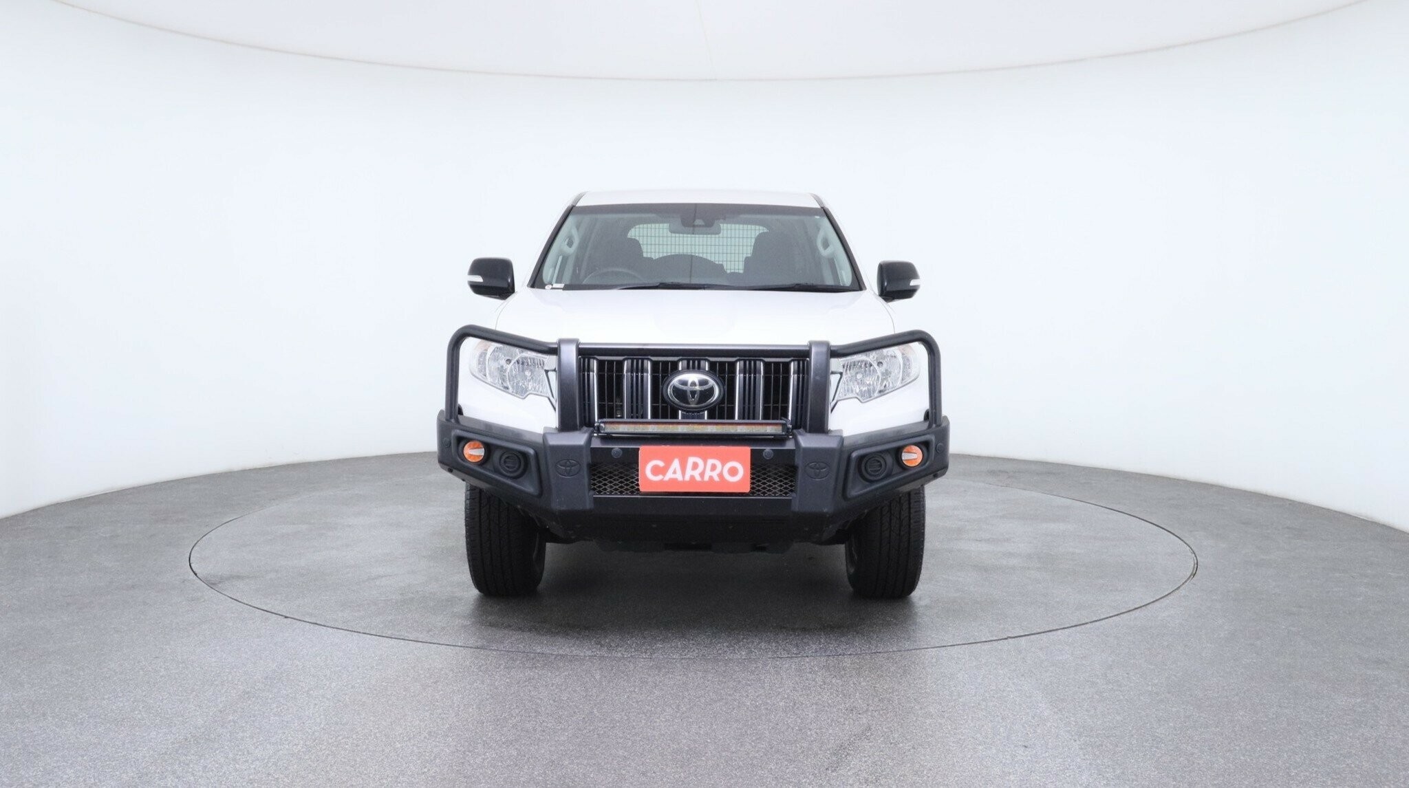 Toyota Landcruiser Prado image 4