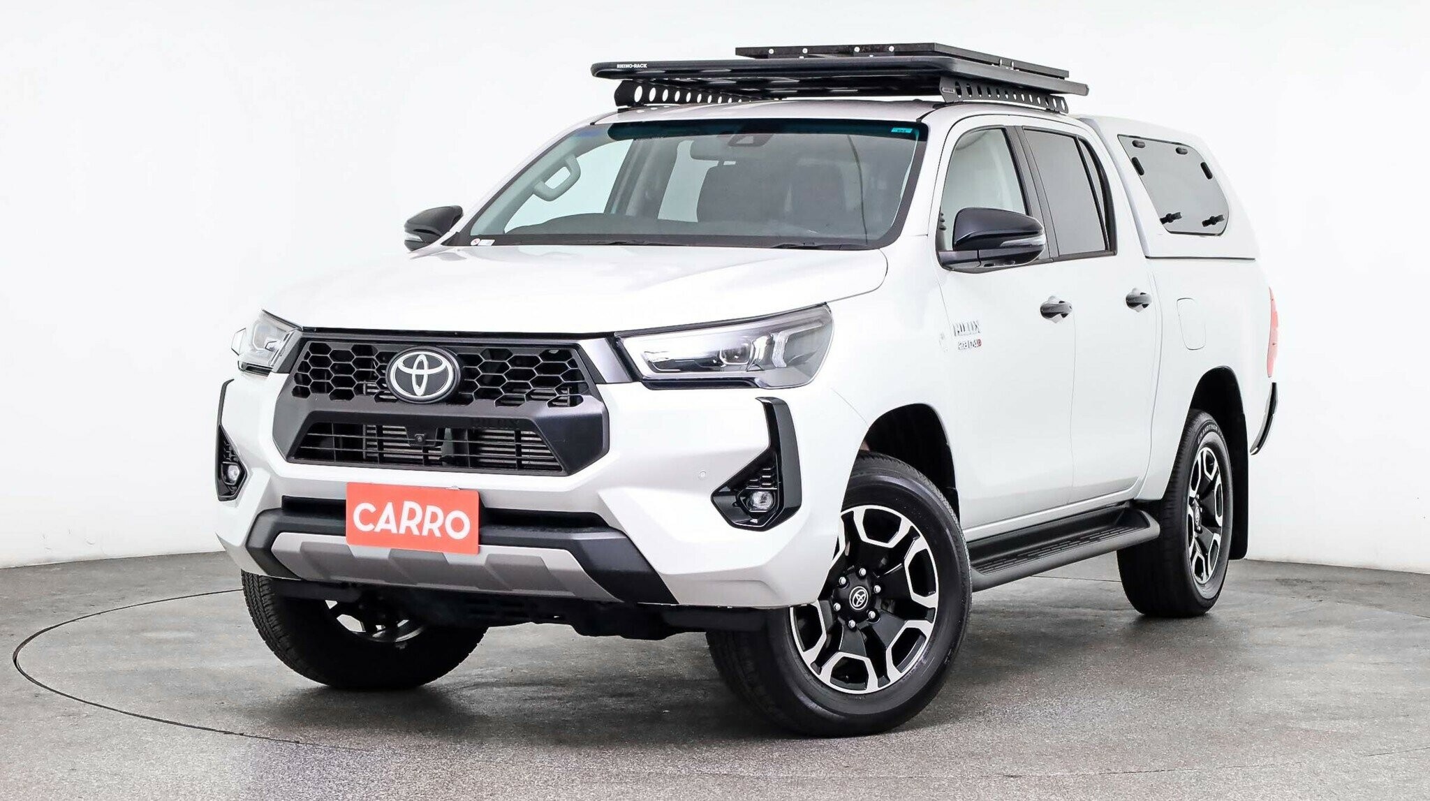 Toyota Hilux image 2