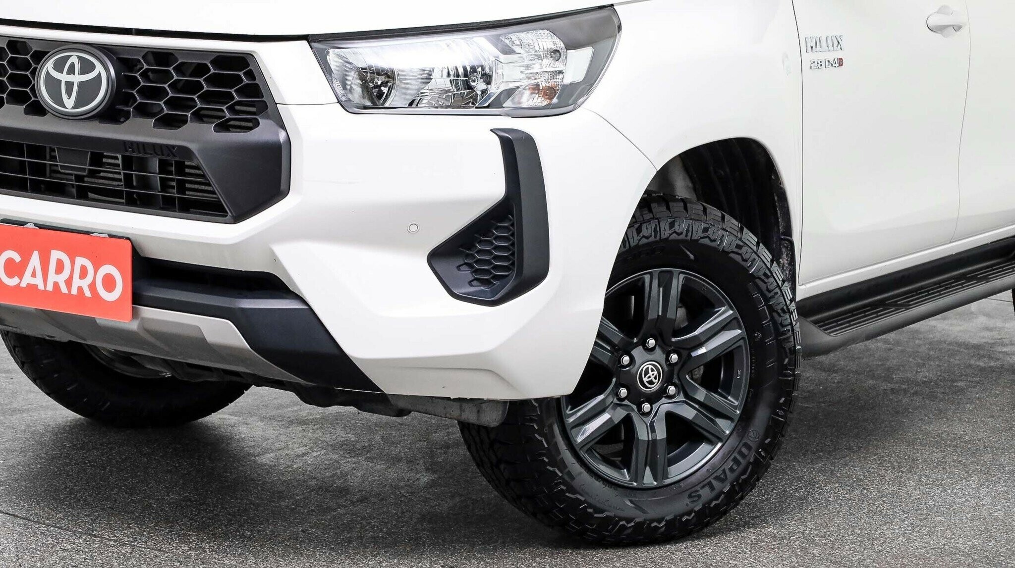 Toyota Hilux image 3