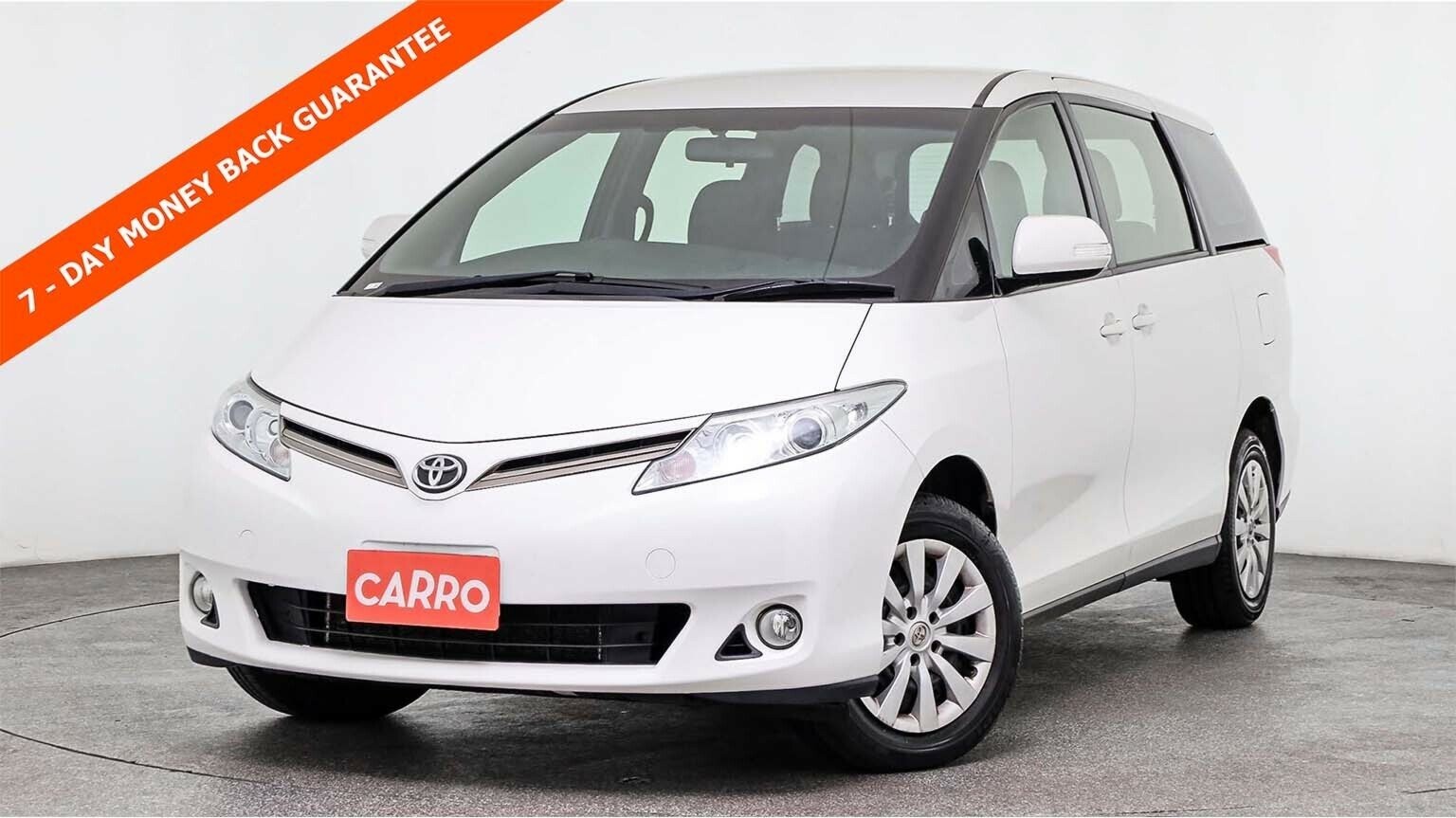 Toyota Tarago image 1