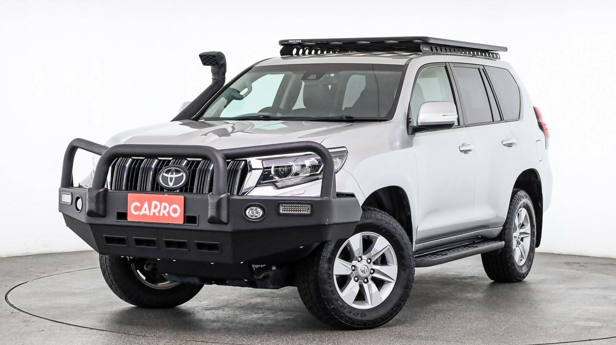 Toyota Landcruiser Prado image 2