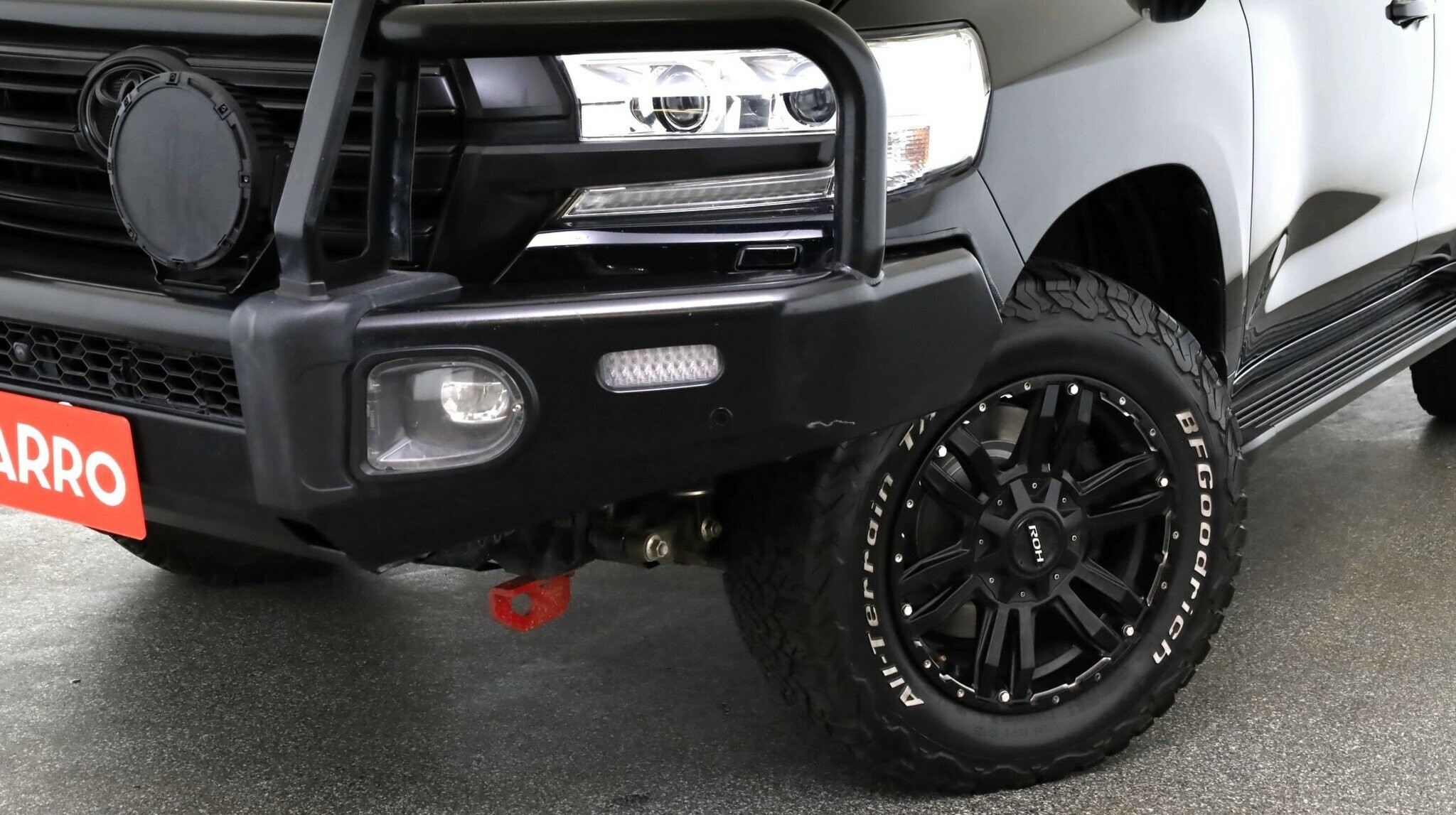 Toyota Landcruiser image 3
