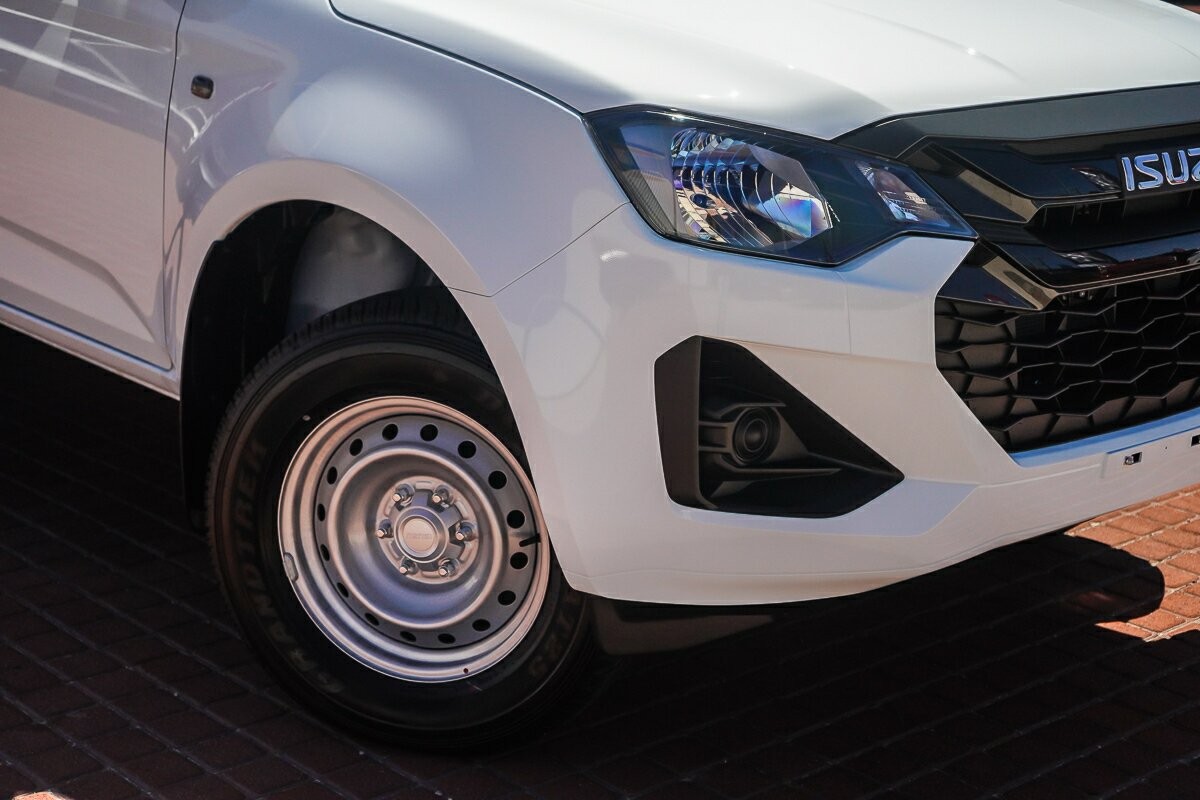 Isuzu D-max image 2