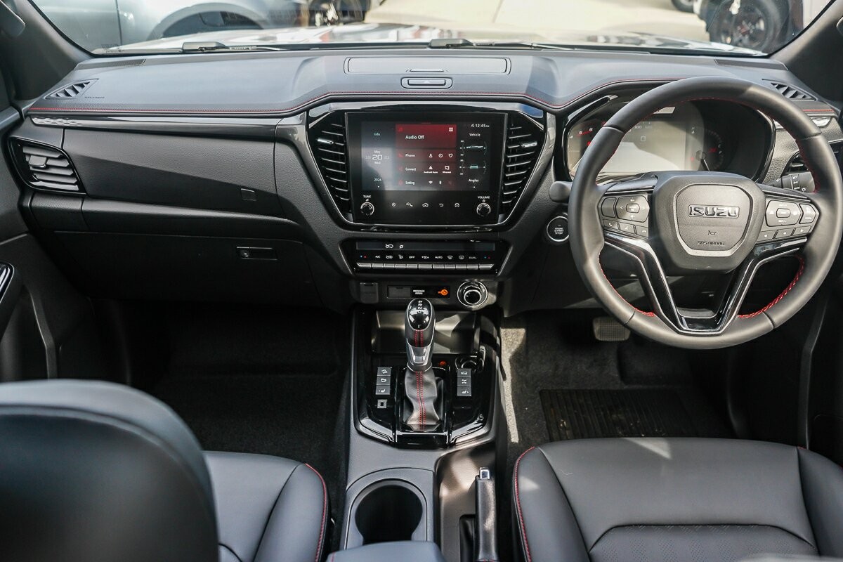 Isuzu D-max image 2