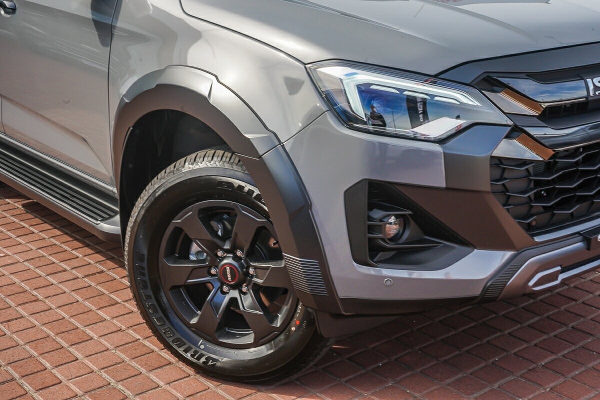 Isuzu D-max image 4