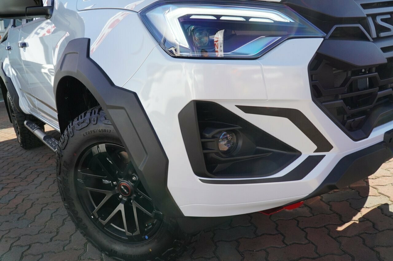 Isuzu D-max image 2