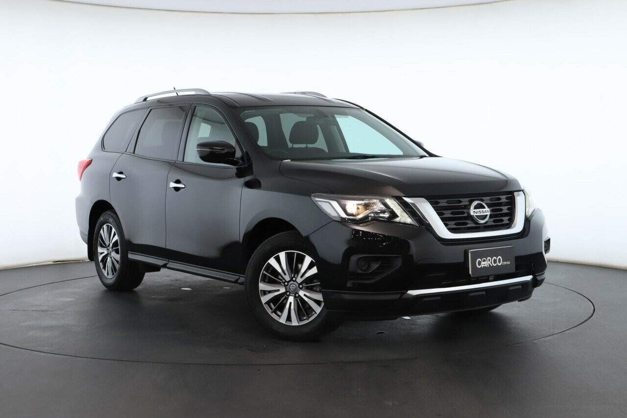Nissan Pathfinder image 1