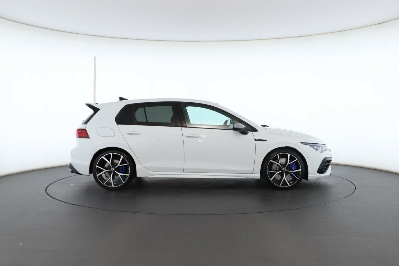 Volkswagen Golf image 3