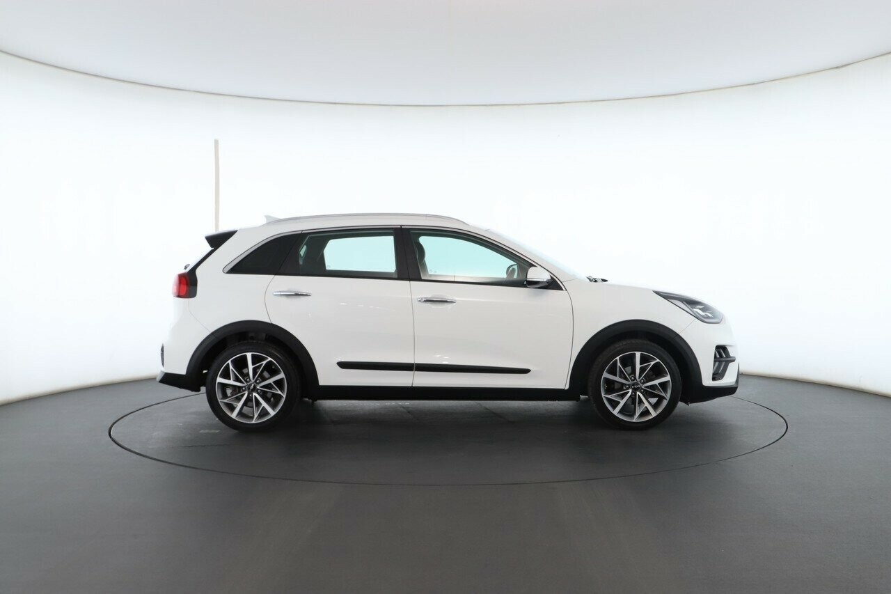 Kia Niro image 3