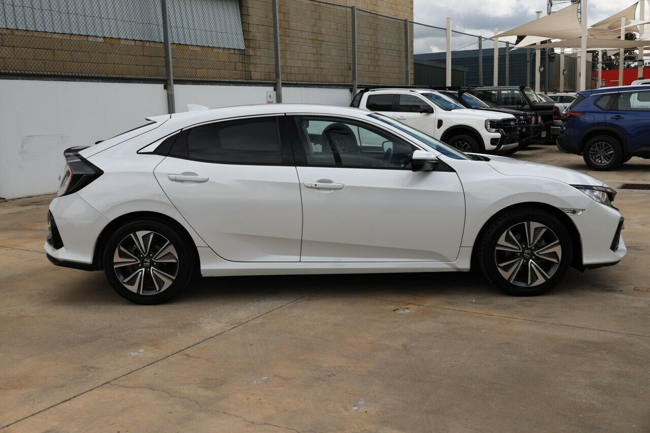 Honda Civic image 2