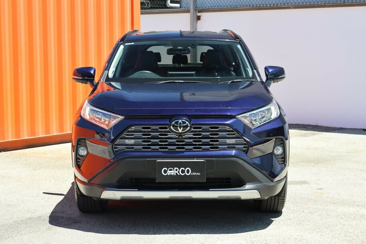 Toyota Rav4 image 4