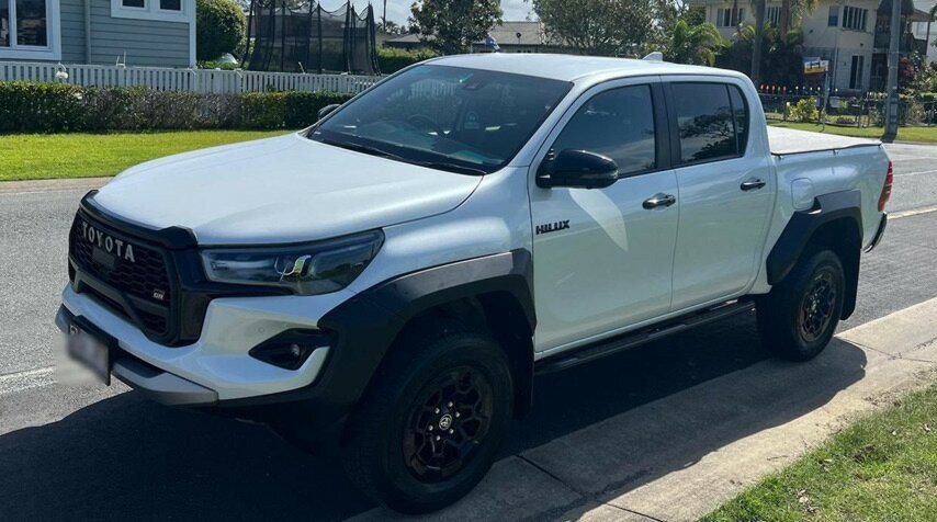 Toyota Hilux image 1