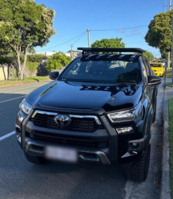 Toyota Hilux image 4