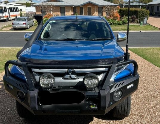 Mitsubishi Triton image 1
