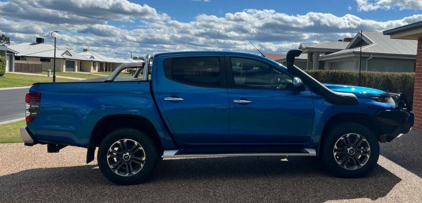 Mitsubishi Triton image 2