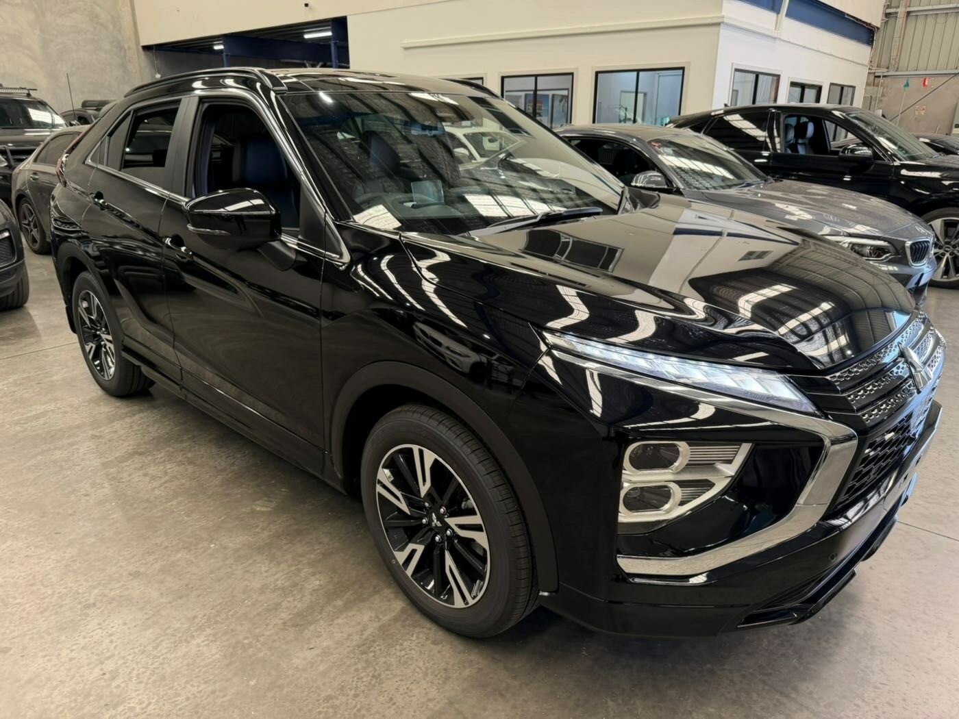 Mitsubishi Eclipse Cross image 1