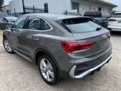 Audi Q3 image 1