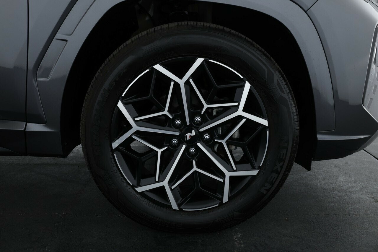 Hyundai Tucson image 4