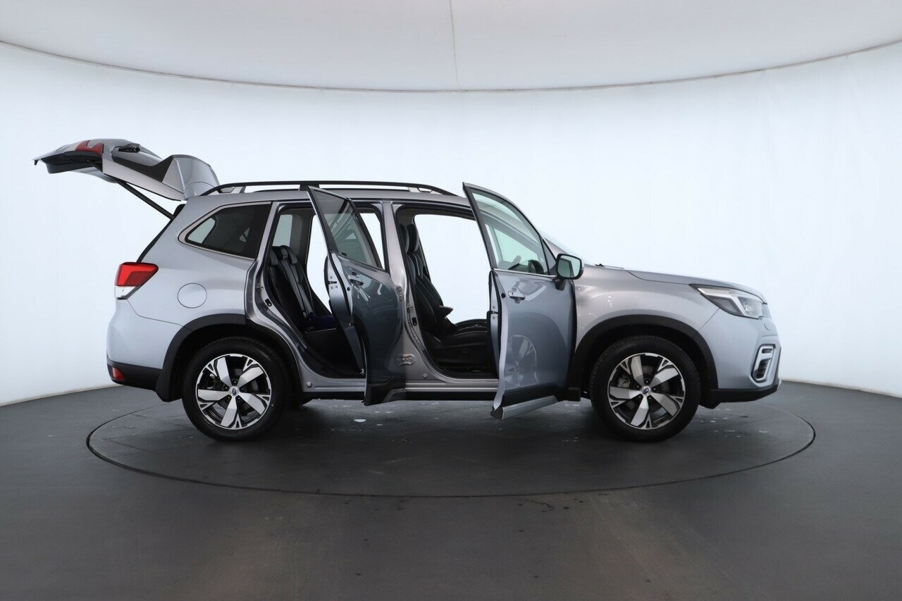 Subaru Forester image 2