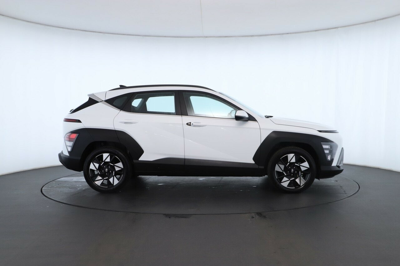 Hyundai Kona image 3