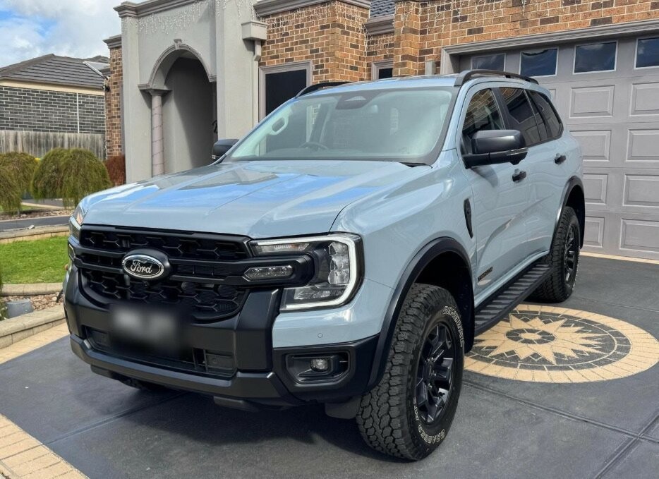 Ford Everest image 1