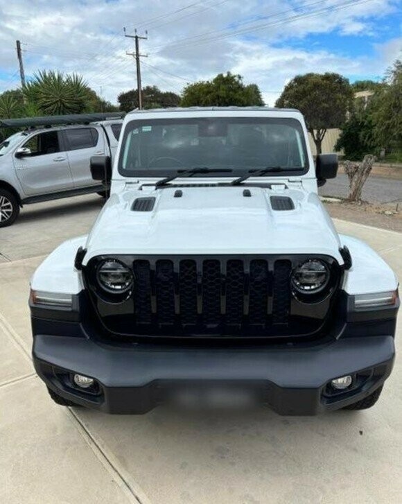 Jeep Gladiator image 2