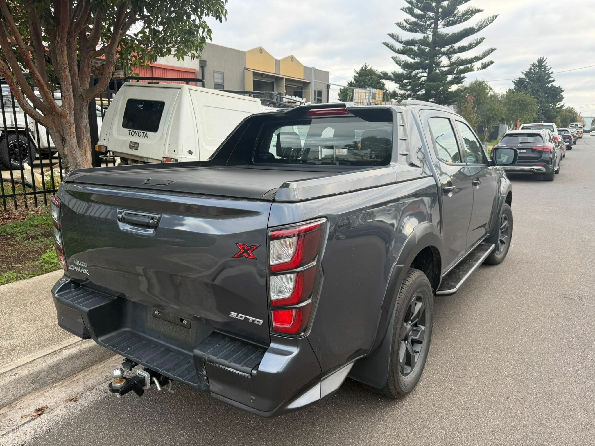 Isuzu D-max image 3