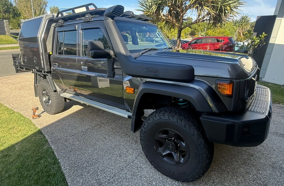 Toyota Landcruiser image 3