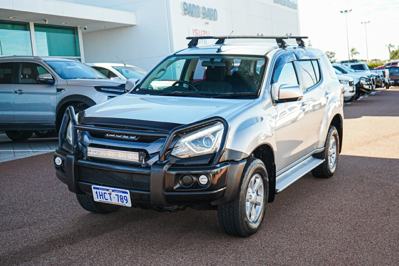 Isuzu Mu-x image 4