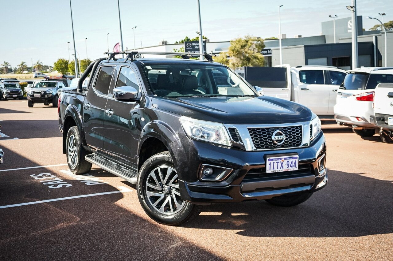 Nissan Navara image 1