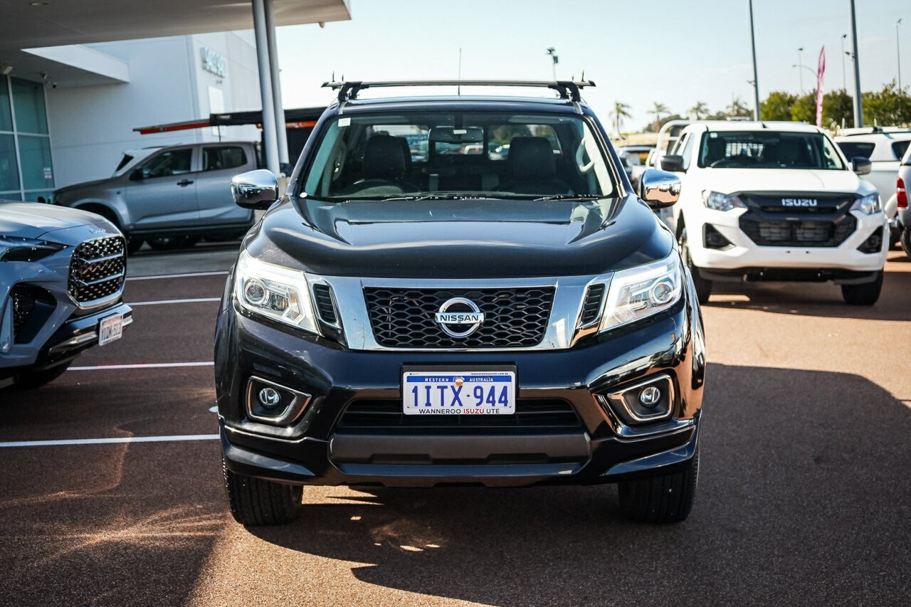 Nissan Navara image 3