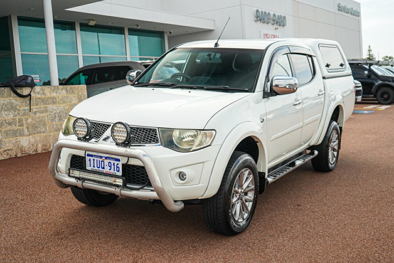 Mitsubishi Triton image 4
