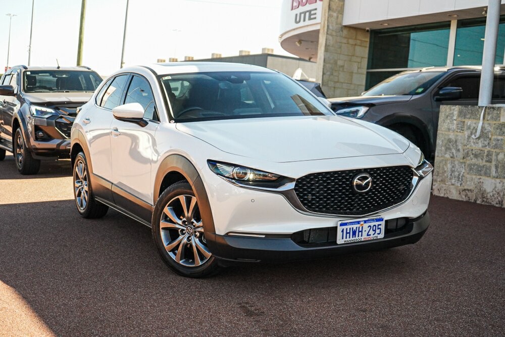 Mazda Cx-30 image 1