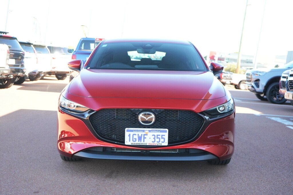 Mazda 3 image 3
