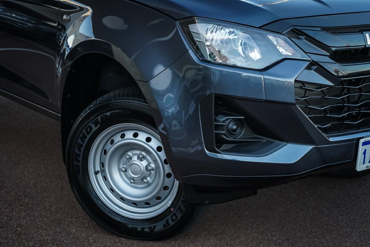 Isuzu D-max image 2