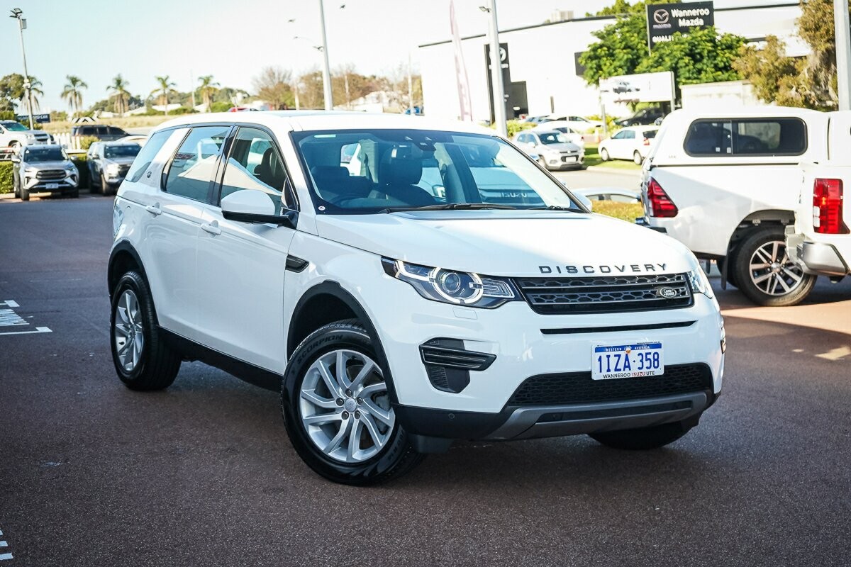 Land Rover Discovery Sport image 1