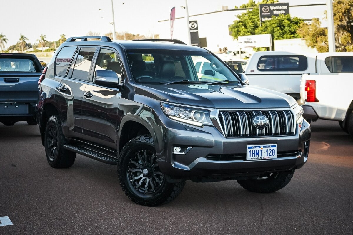 Toyota Landcruiser Prado image 1