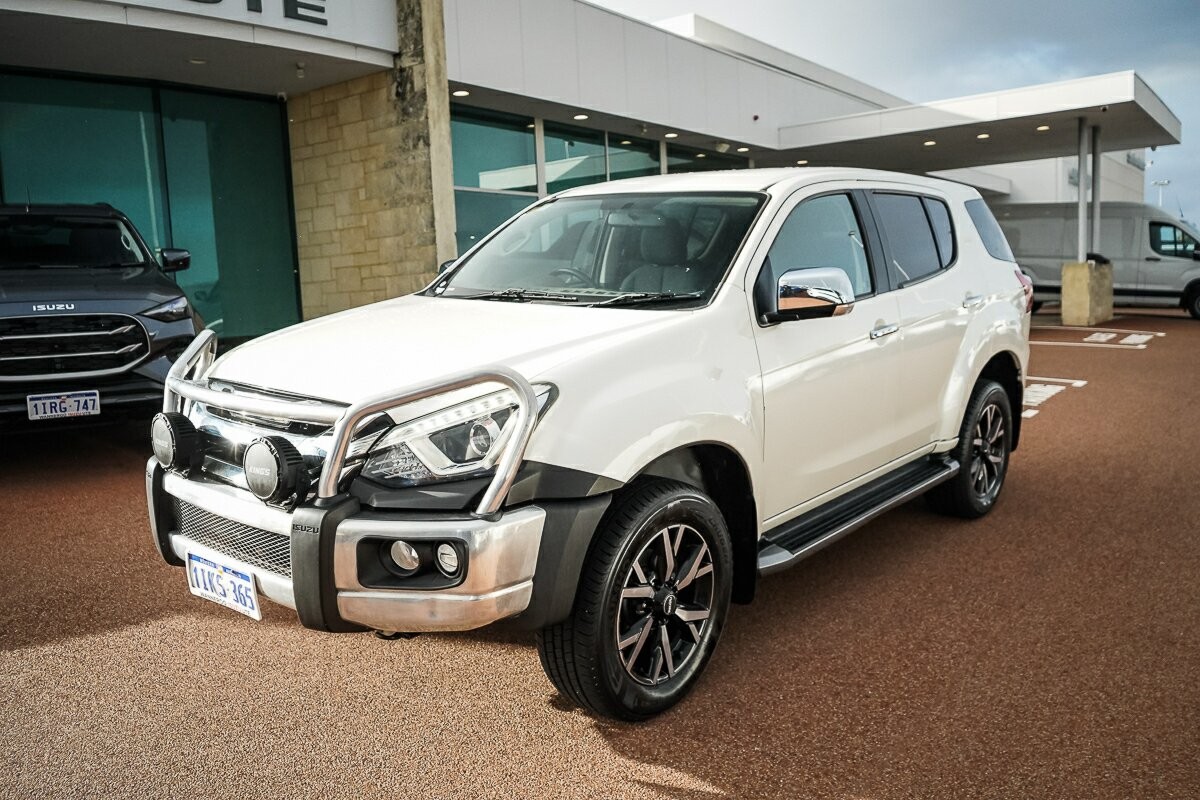 Isuzu Mu-x image 4