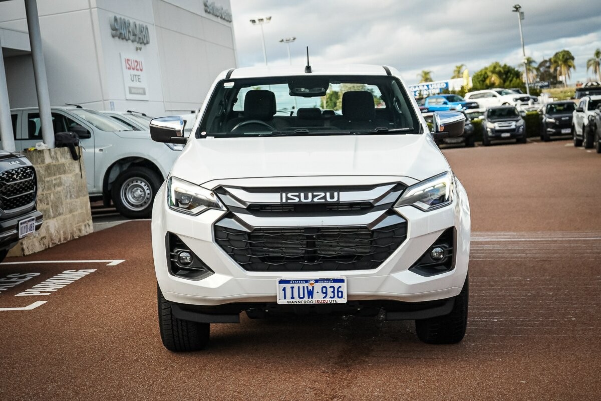 Isuzu D-max image 3