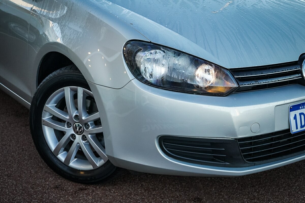 Volkswagen Golf image 2
