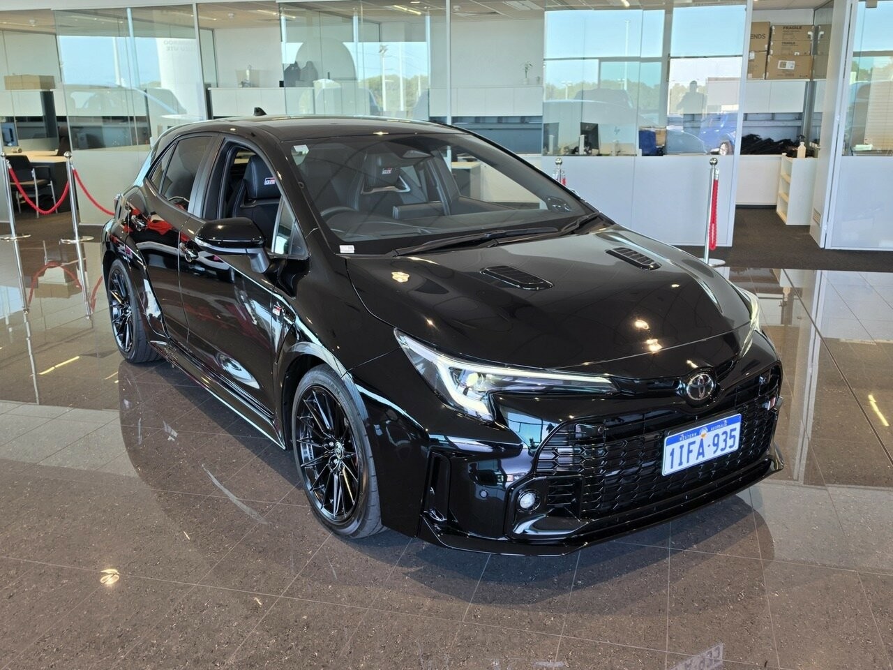 Toyota Corolla image 2