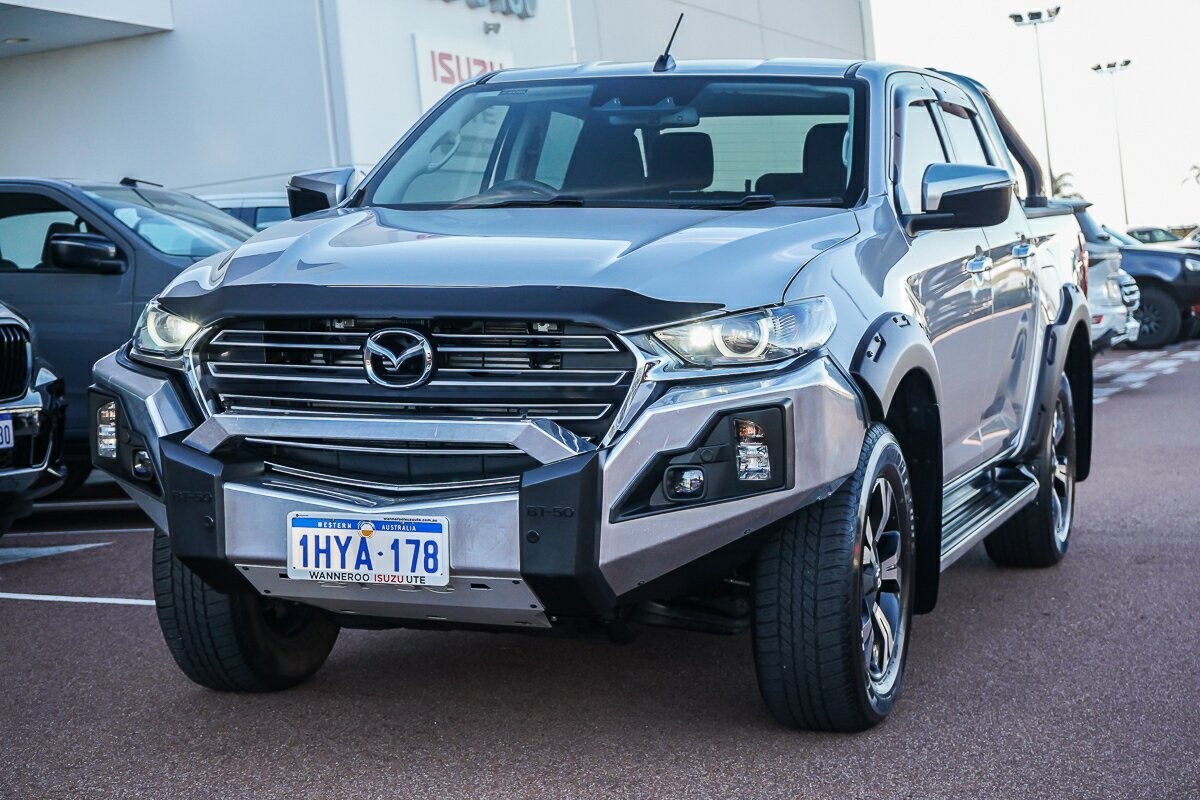 Mazda Bt-50 image 4