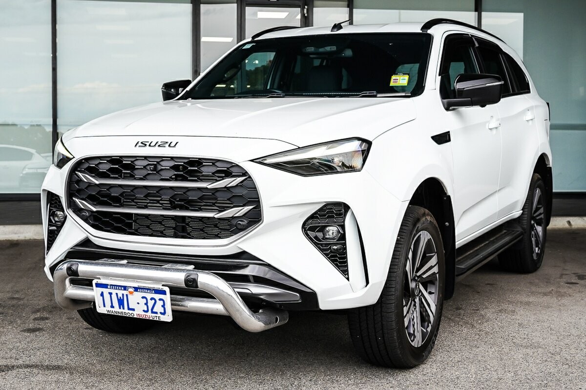 Isuzu Mu-x image 4