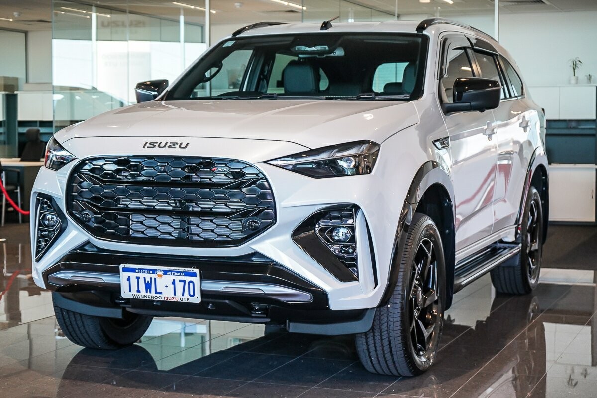 Isuzu Mu-x image 3