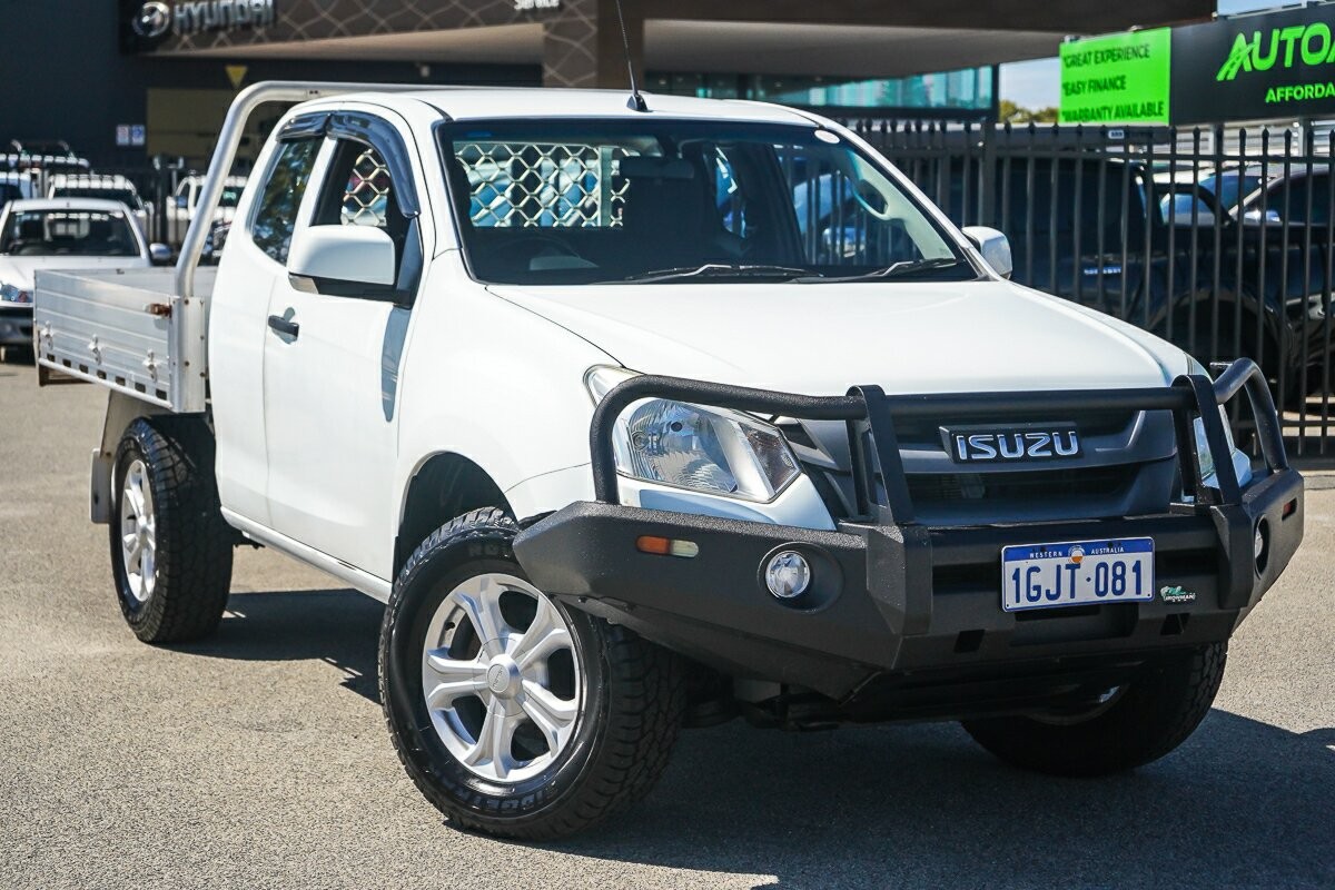 Isuzu D-max image 1