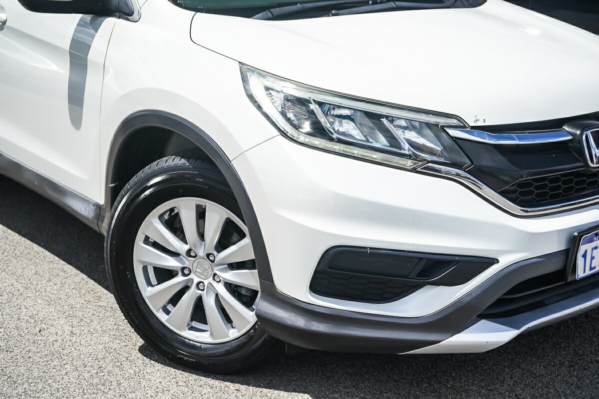 Honda Cr-v image 2